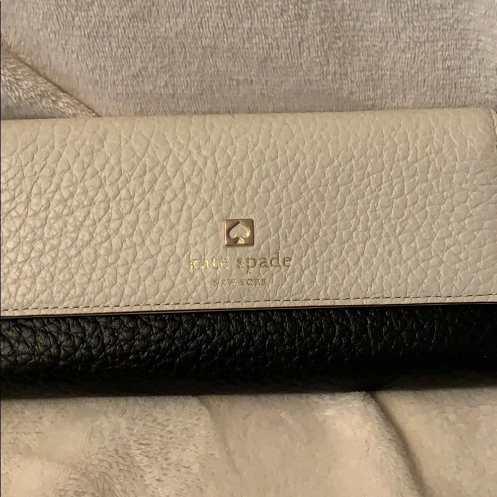 Kate Spade Southport Avenue Sandra wallet